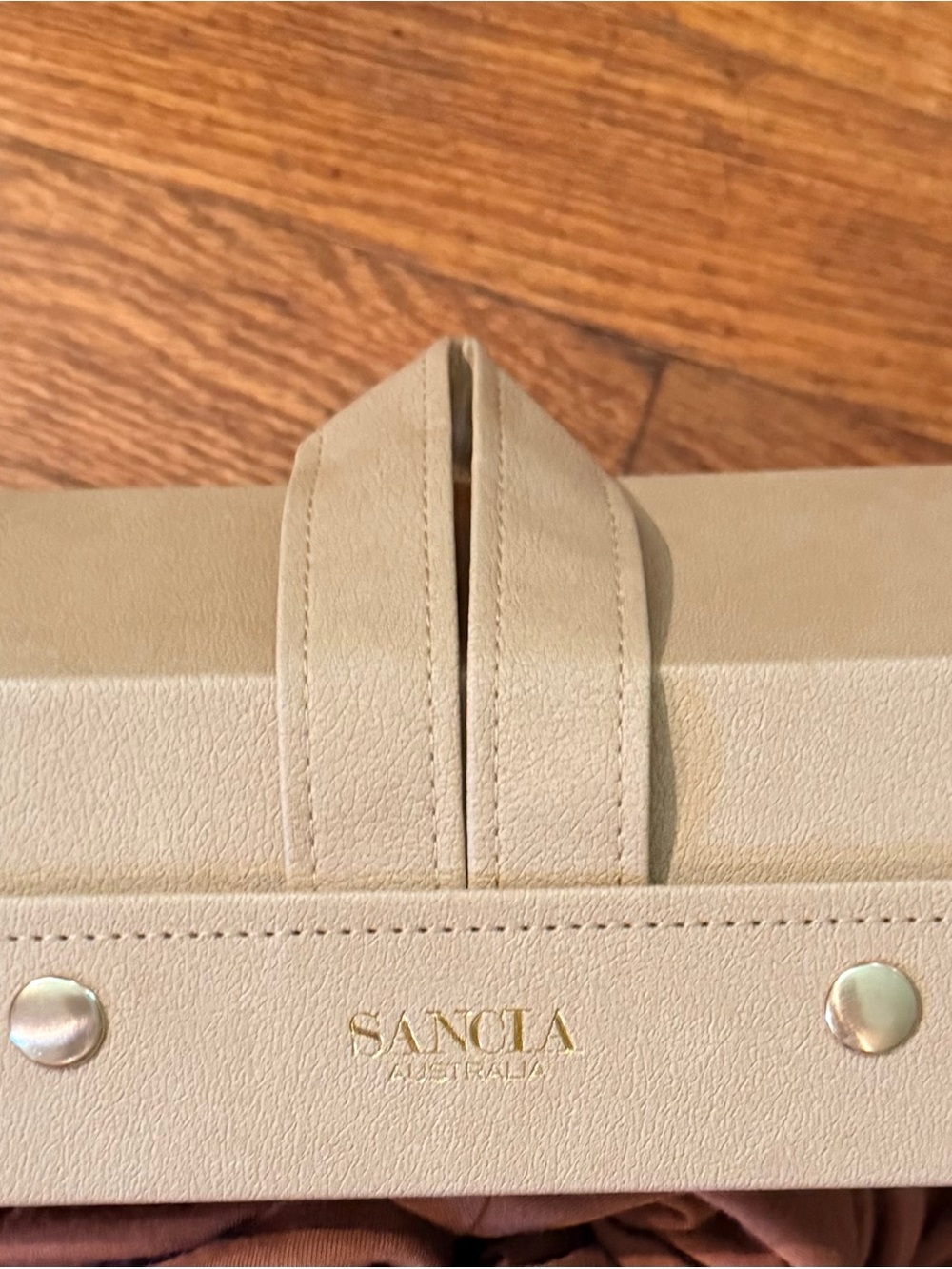 SANCIA Australia Cream Jewelry/ Sunglasses Travel Case